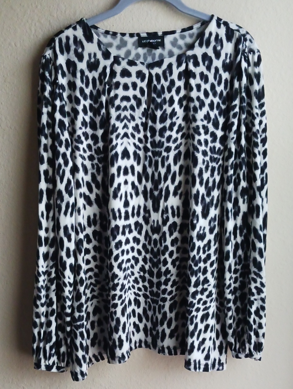Liz Claiborne Black and White Leopard Print Blouse Top Size XL
